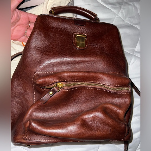 Old Trend Backpack - Picture 3 of 4